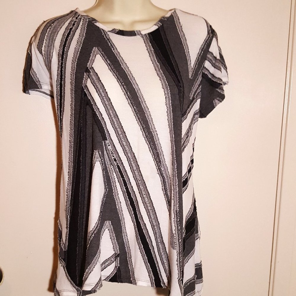 Simply Vera, Vera Wang Blouse